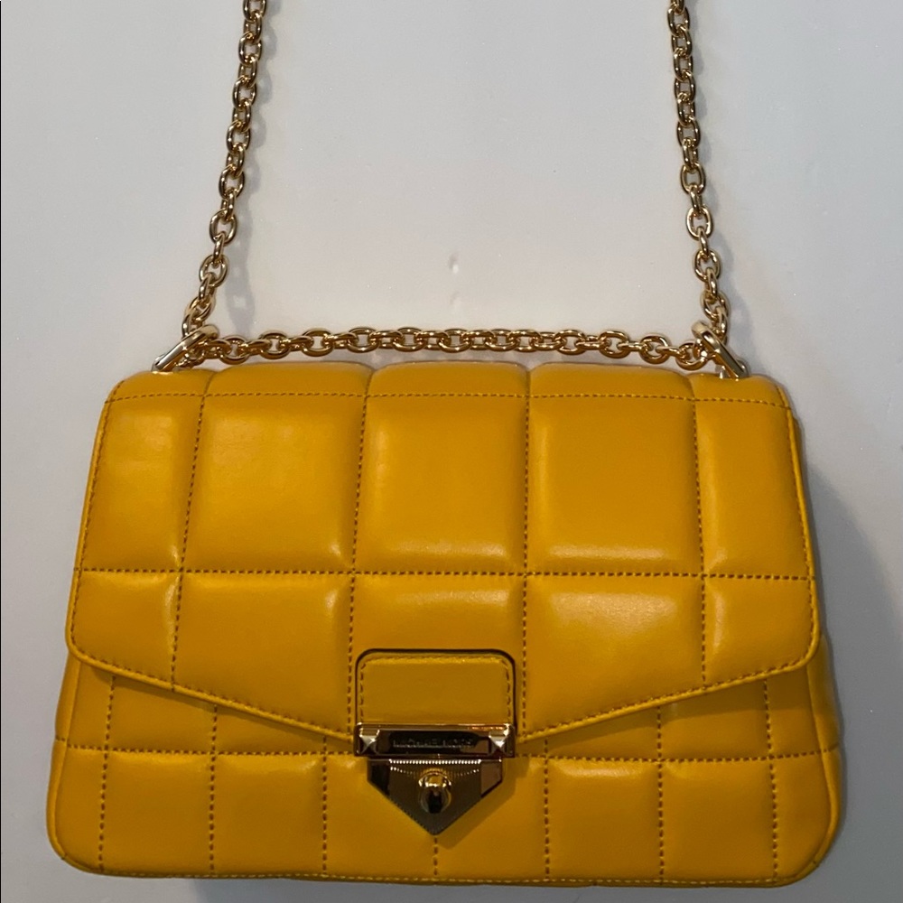 Peyton Medium Quilted Shoulder Bag